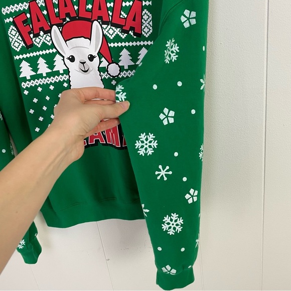 Fa La La La Llama Ugly Christmas Sweatshirt Crewneck Green Medium 7-9 Juniors - Picture 4 of 9